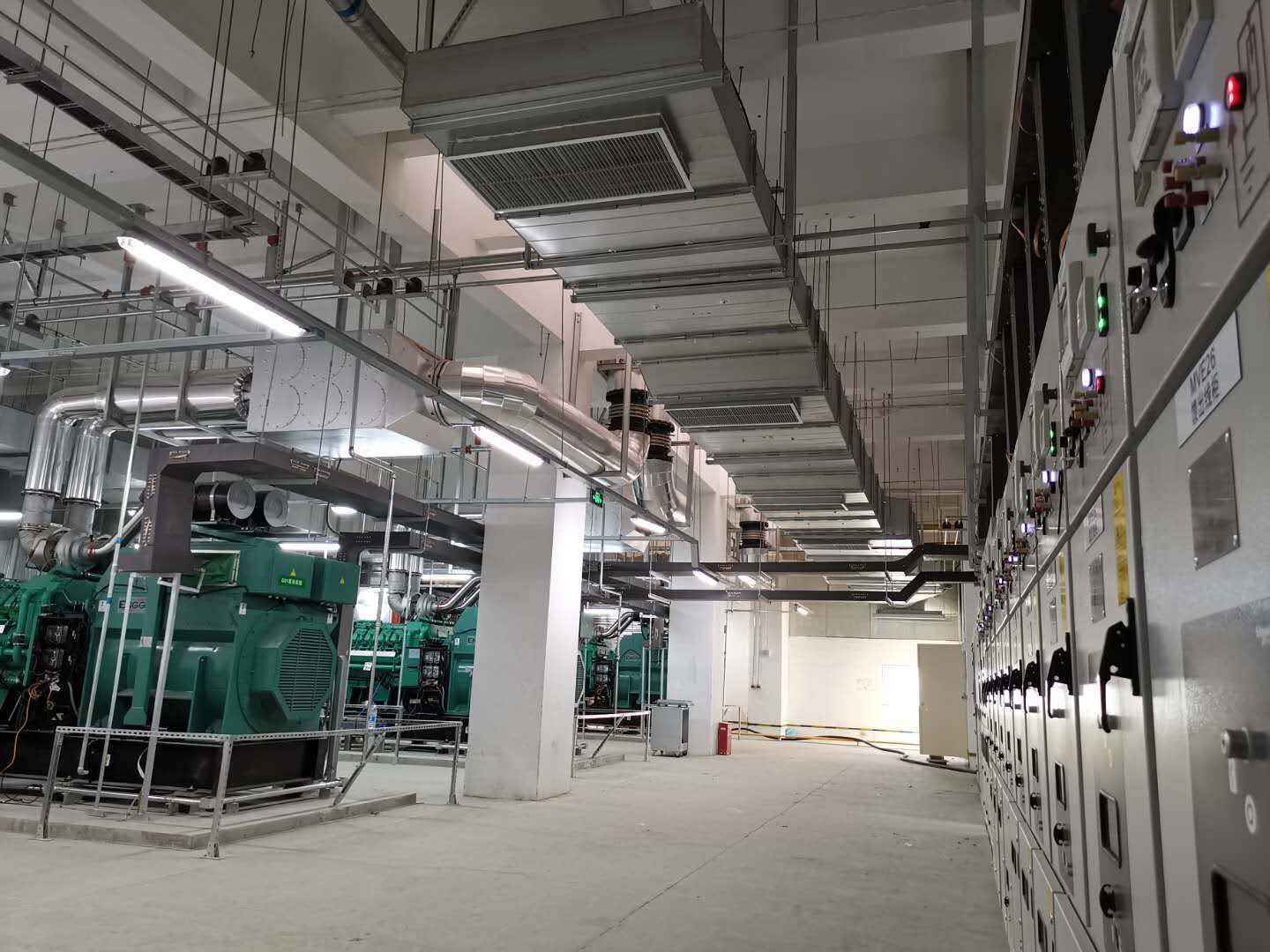北京燕東微電子半導體機組照片.jpg